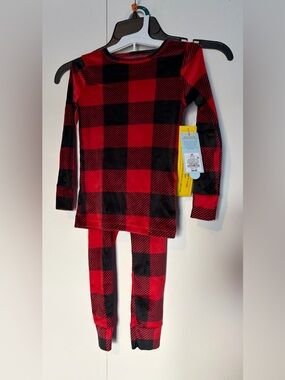 NWT: Cat & Jack Red and Black Plaid Toddler Sleep Set